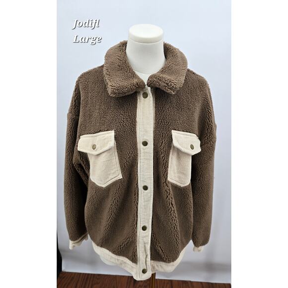 Jodifl 
Mushroom Sherpa and Corduroy Pocket Snap Button Jacket - Picture 1 of 5